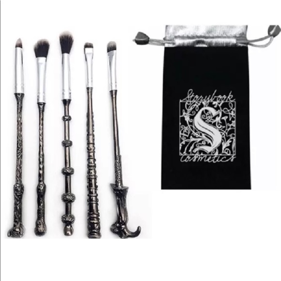 Storybook Cosmetics Other - Storybook Harry Potter inspired make up brushes